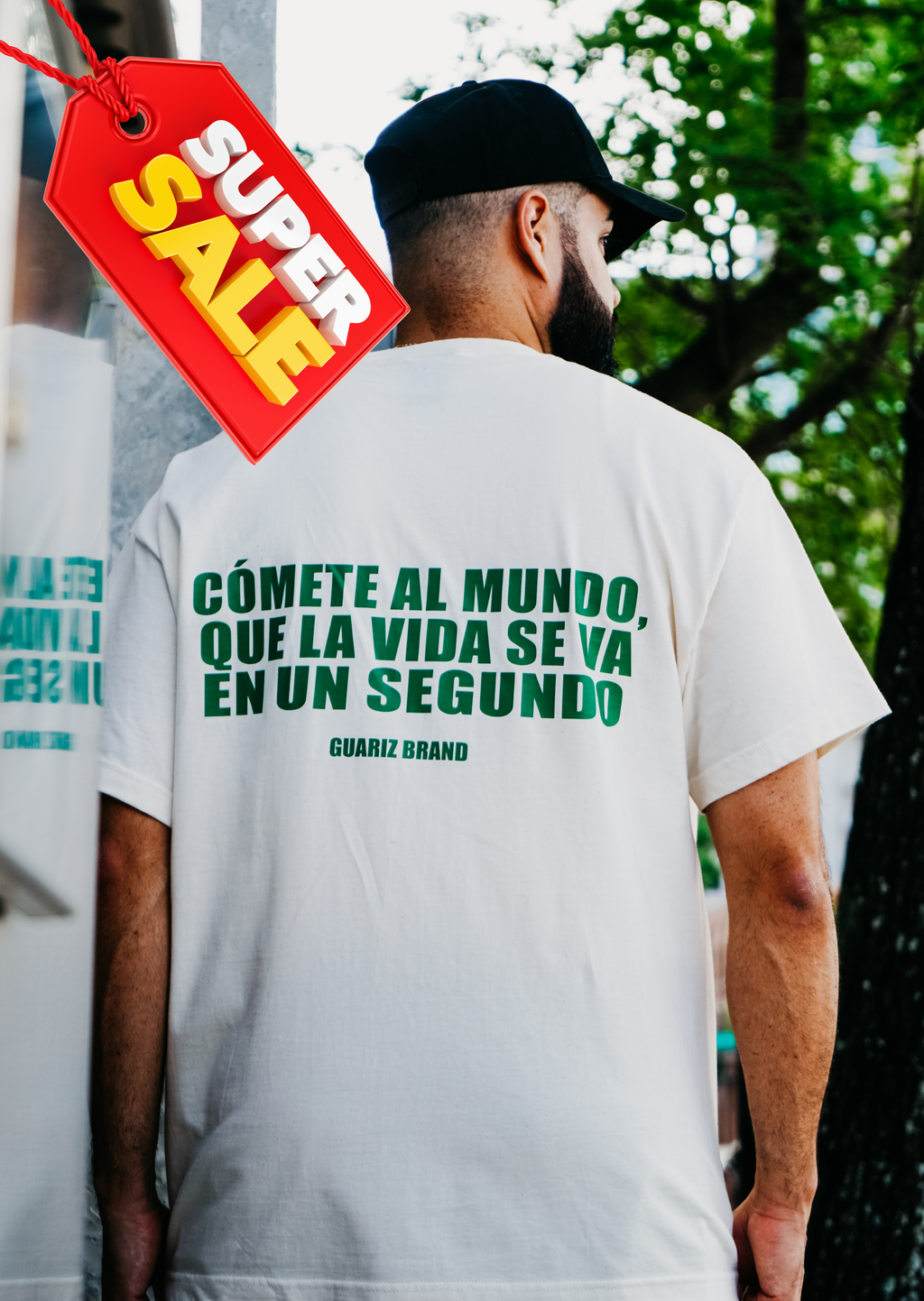 COMETE AL MUNDO T-SHIRT™