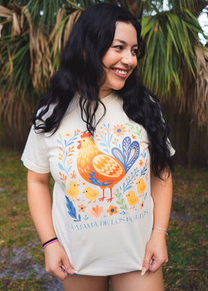 La Mama de Los Pollitos T-Shirt