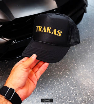 BOGO: TRAKAS x PAPA DE LOS POLLITOS TRUCKER HAT