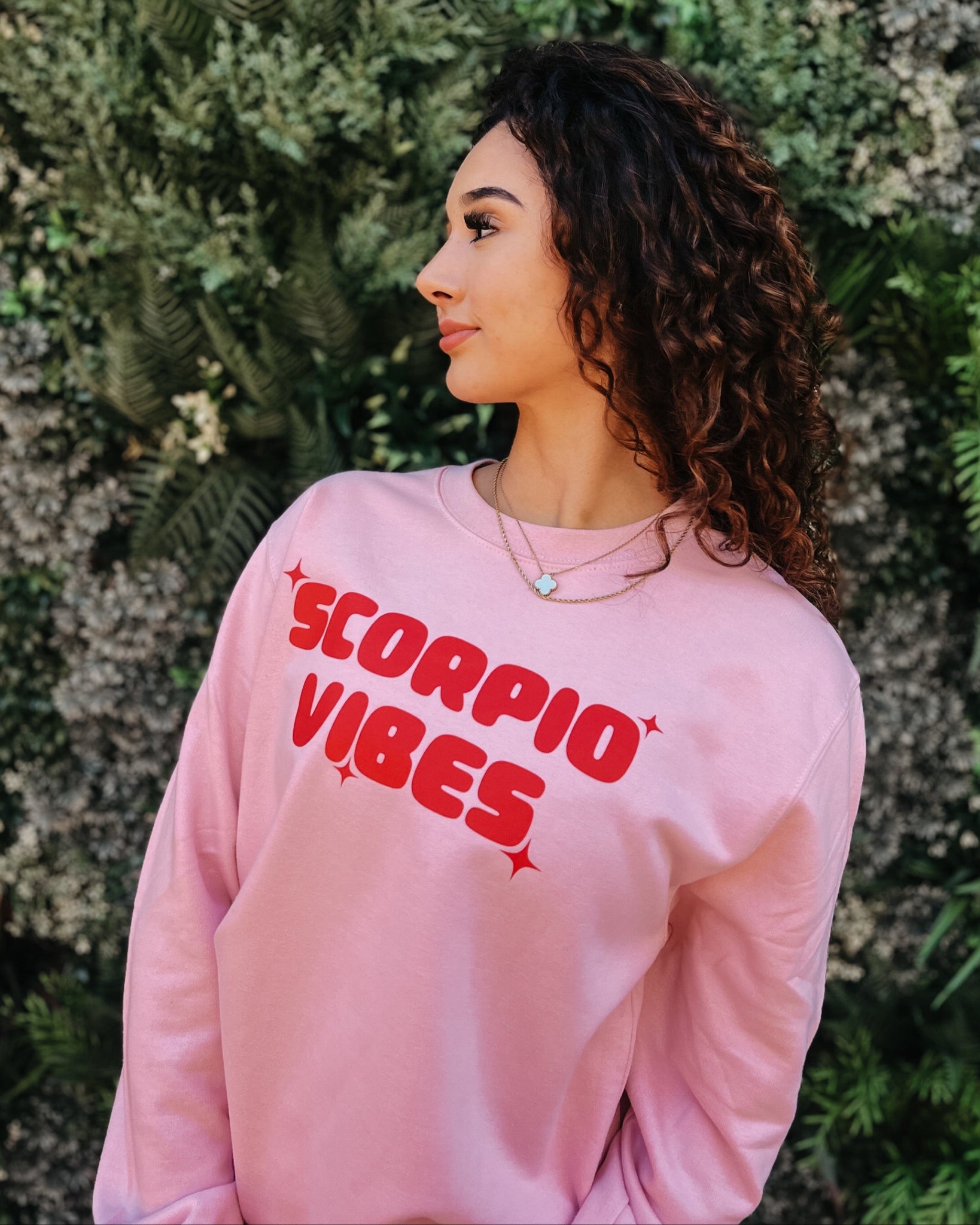 ZODIAC VIBES -GUARIZ (CREWNECK) - BABY PINK