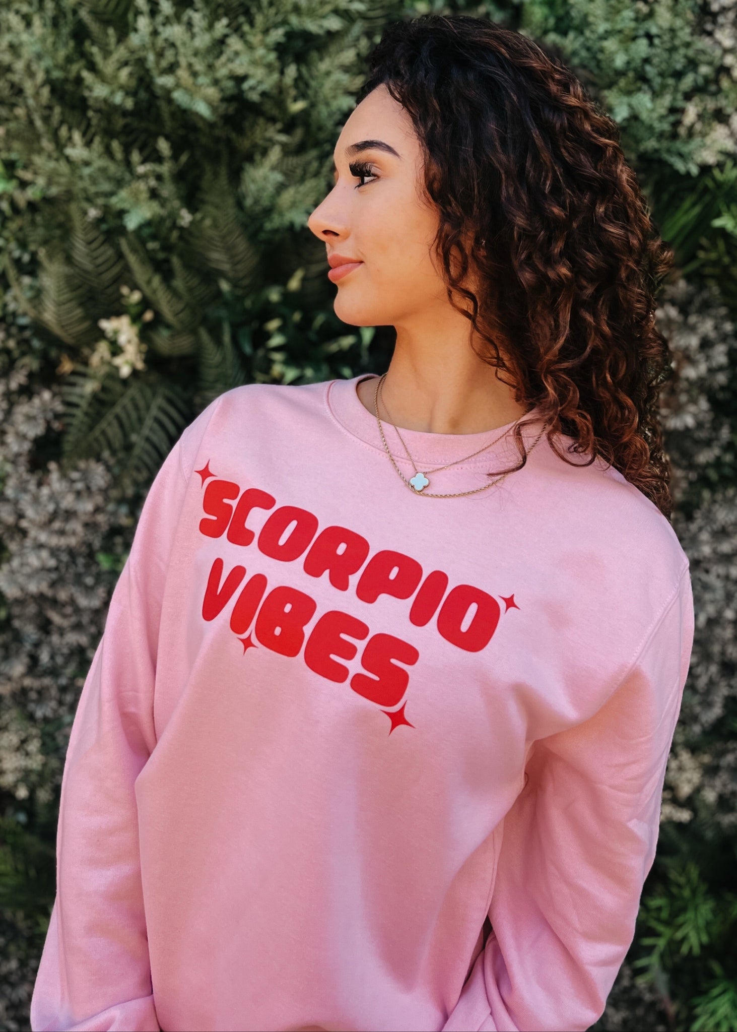 ZODIAC VIBES -GUARIZ (CREWNECK) - BABY PINK