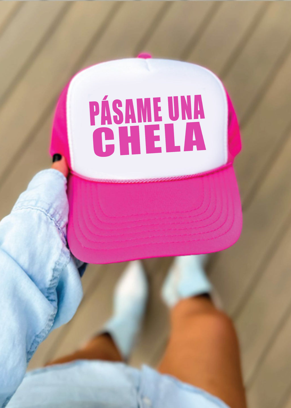 PASAME UNA CHELA TRUCKER HAT